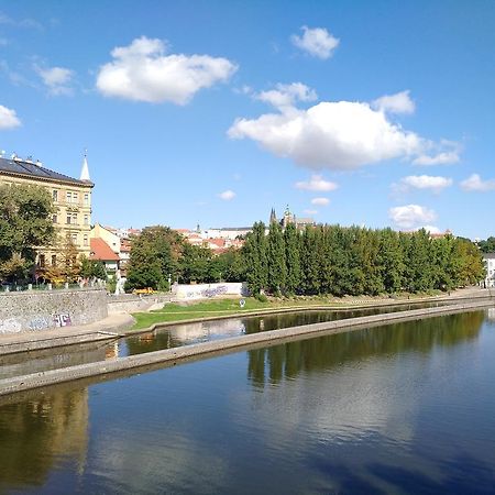 Modern Apartment Vsehrdova Прага Екстериор снимка