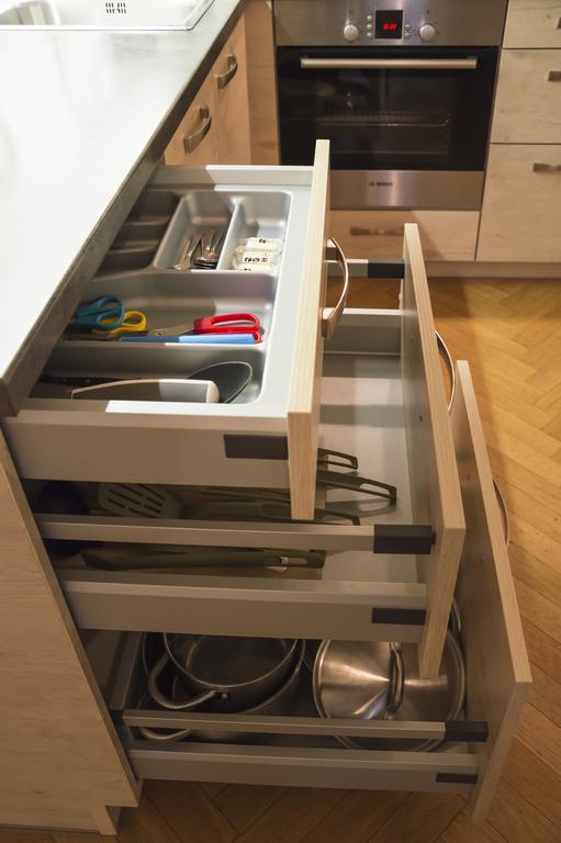 Modern Apartment Vsehrdova Прага Екстериор снимка